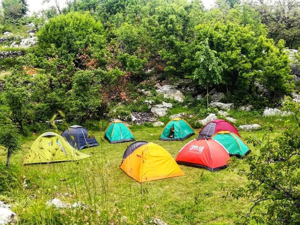 Hotel Camp Oaza,Lipa Cetinje Esterno foto