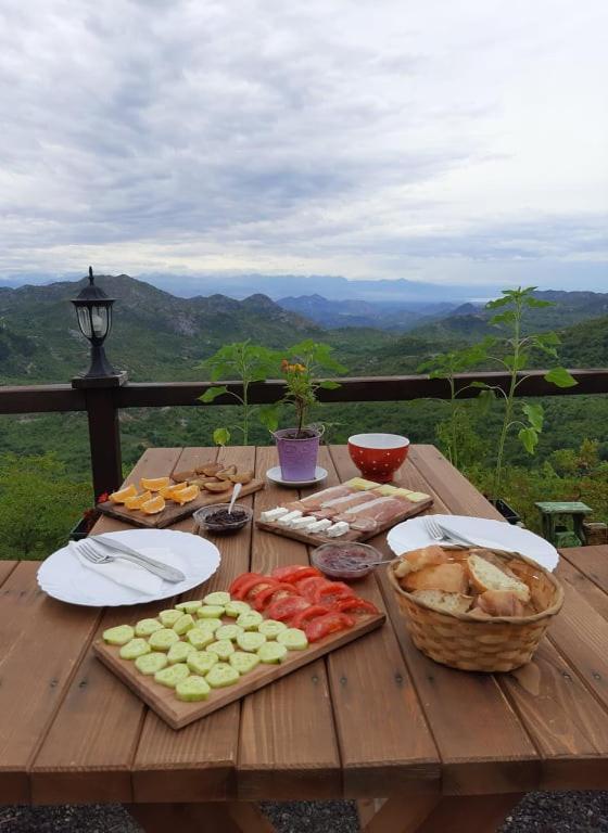 Hotel Camp Oaza,Lipa Cetinje Esterno foto