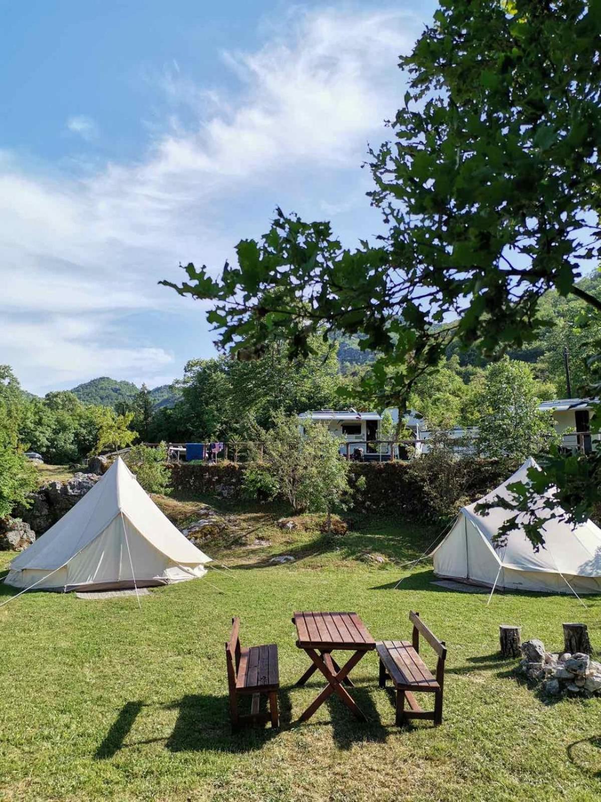 Hotel Camp Oaza,Lipa Cetinje Esterno foto